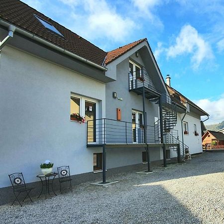 Apartmany Miluska Bešeňová المظهر الخارجي الصورة