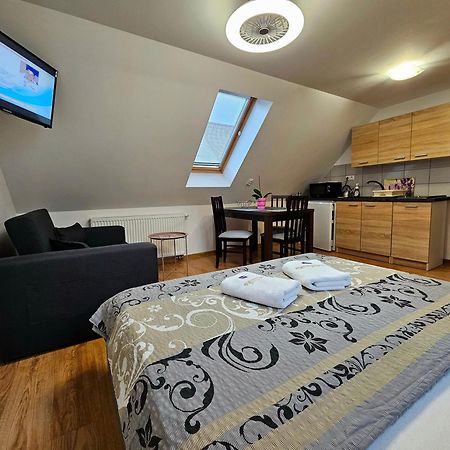 Apartmany Miluska Bešeňová المظهر الخارجي الصورة