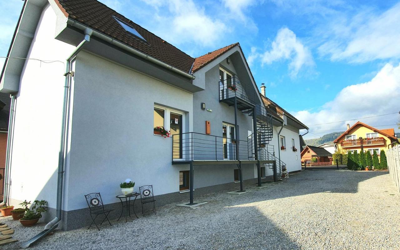 Apartmany Miluska Bešeňová المظهر الخارجي الصورة